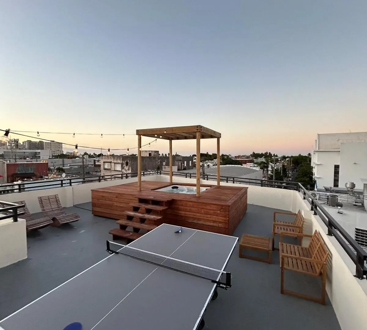 Sunny Escape Pool Apartman San Juan