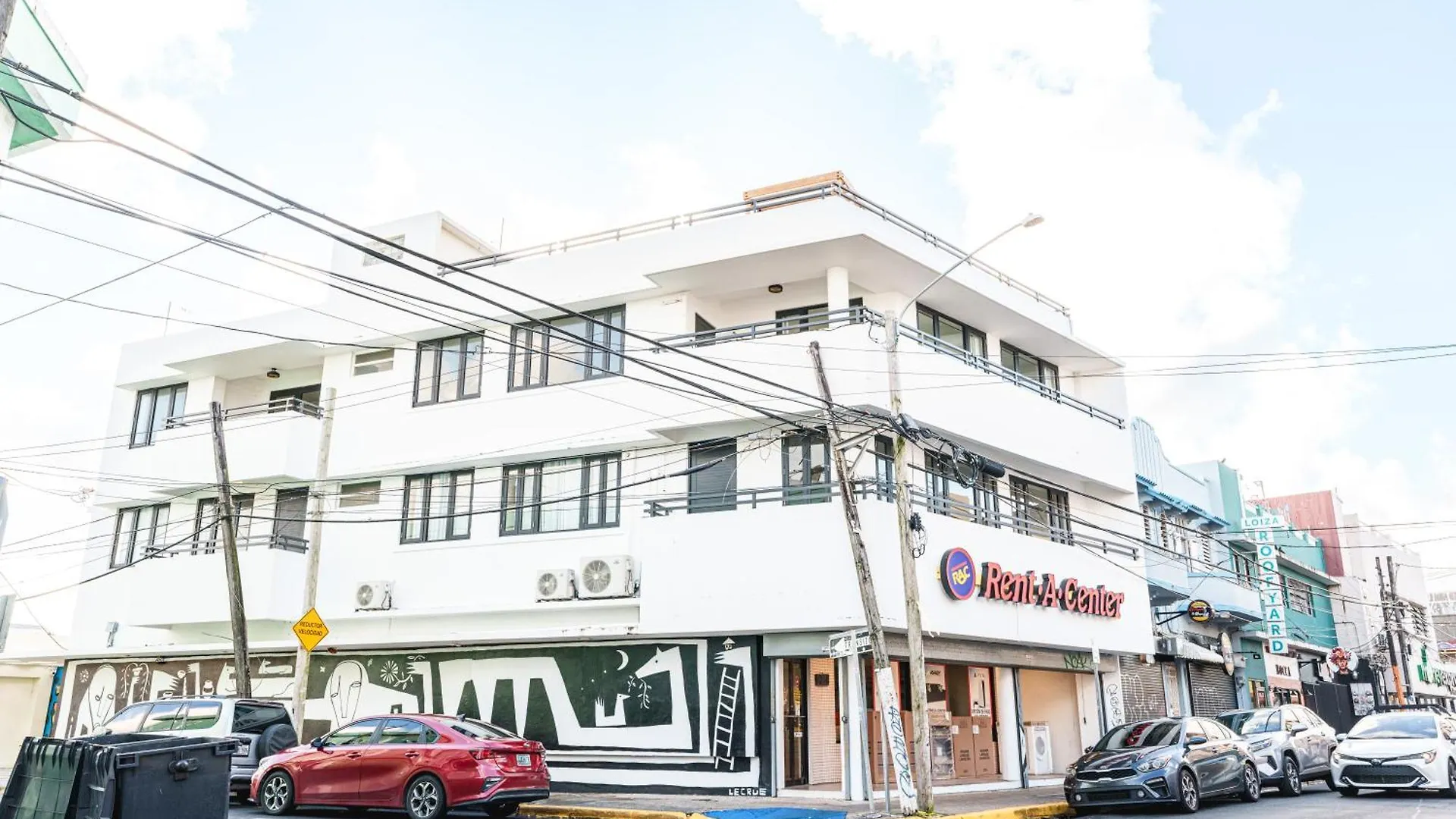 Sunny Escape Pool Apartman San Juan